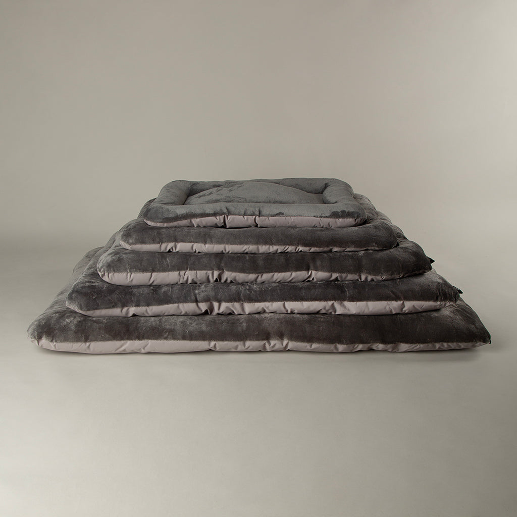 Expedition Reversible Water Resistant Crate Mat Mattress - Storm Grey