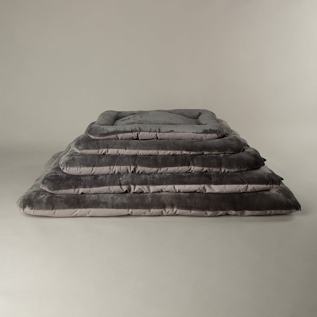 Expedition Reversible Water Resistant Crate Mat Mattress - Storm Grey